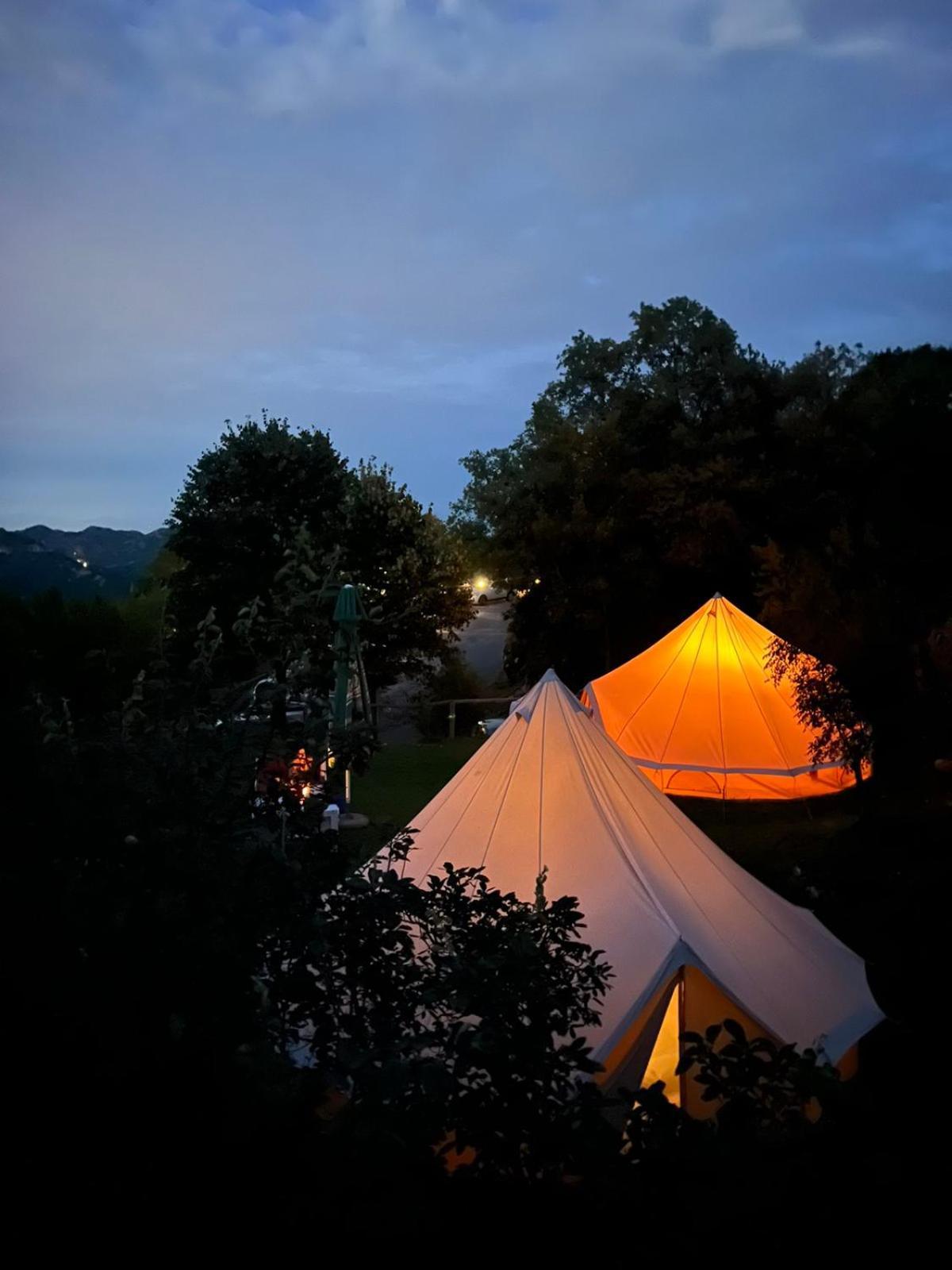 Готель Camp Oaza,Lipa Цетинє Екстер'єр фото