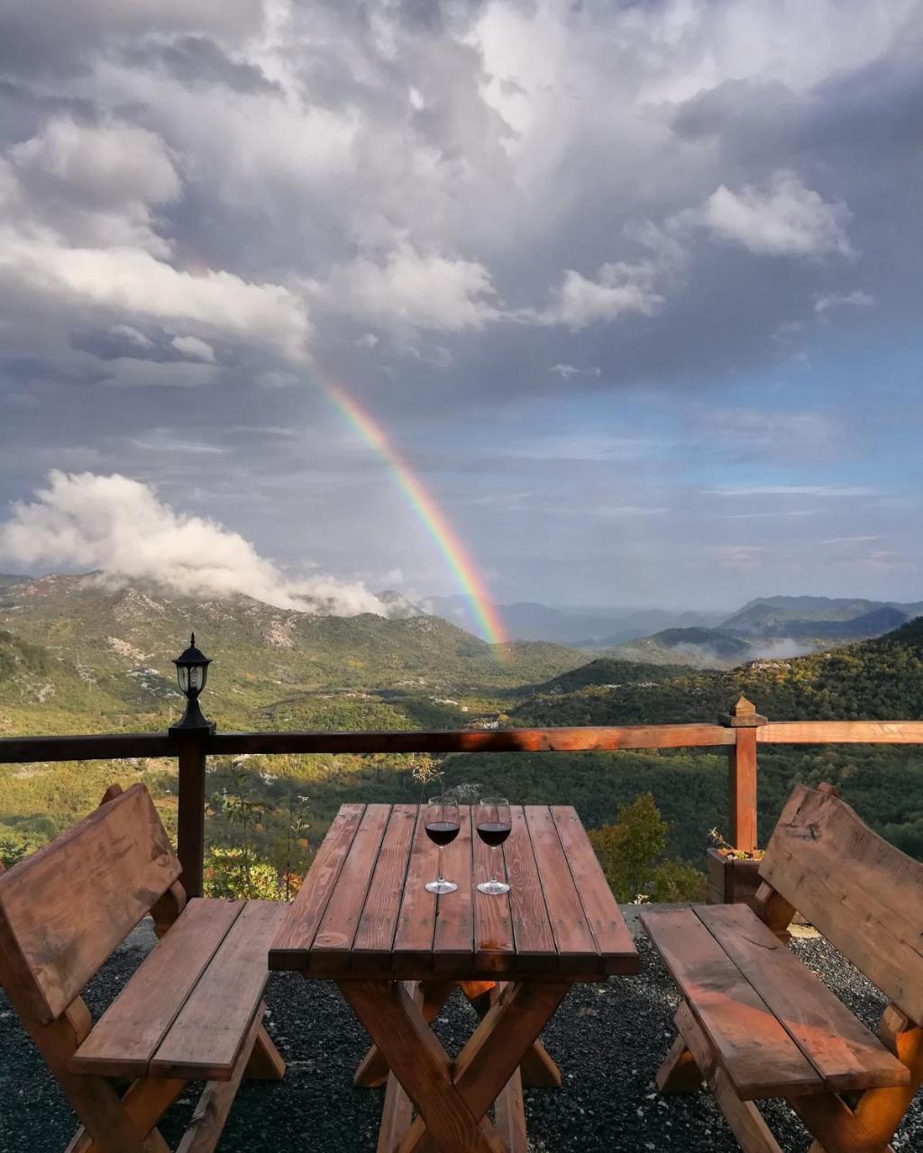 Готель Camp Oaza,Lipa Цетинє Екстер'єр фото